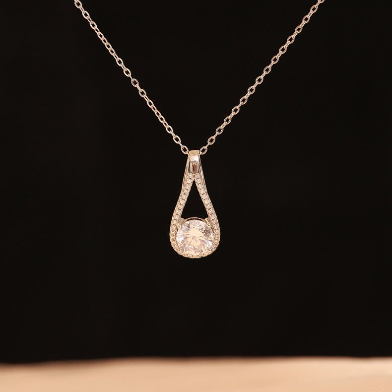 S925 Sterling Silver Moissanite Necklace – 1-Carat Diamond-Like Pendant with Certificate